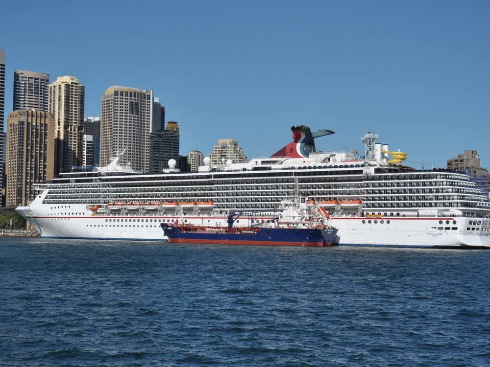 Carnival Legend