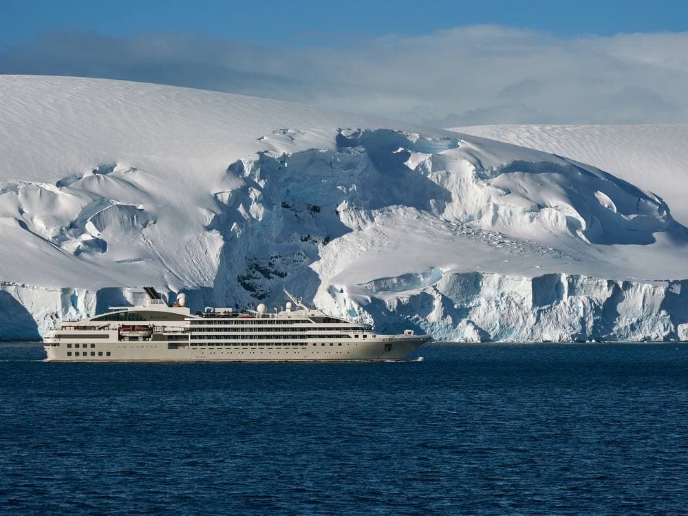 Ponant Cruises · Ship