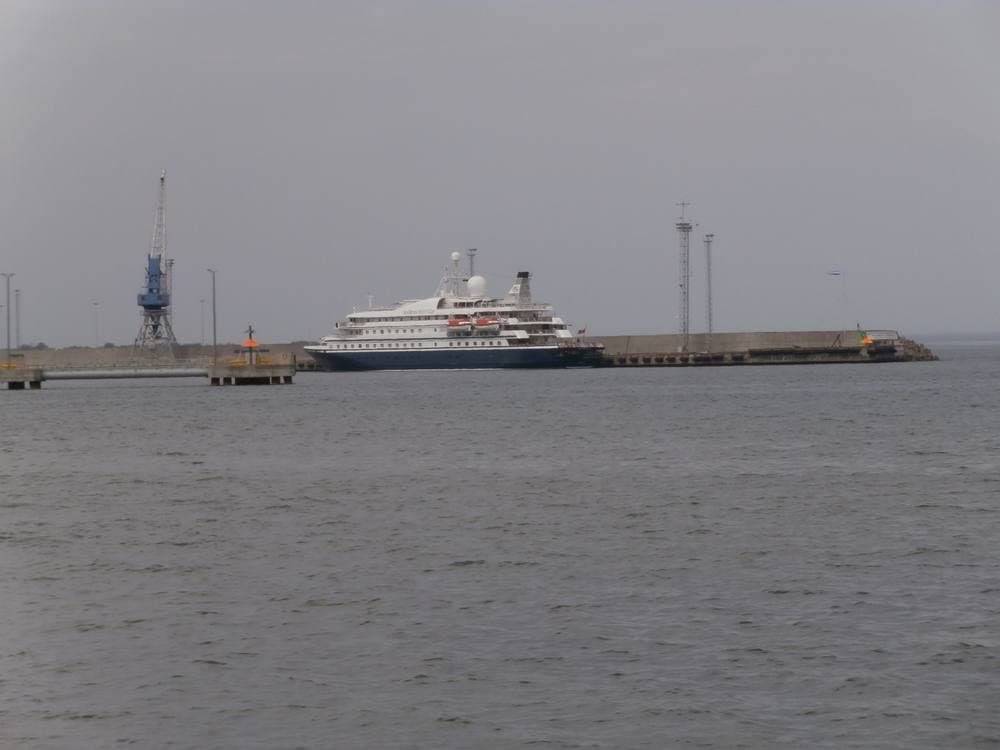 SeaDream I